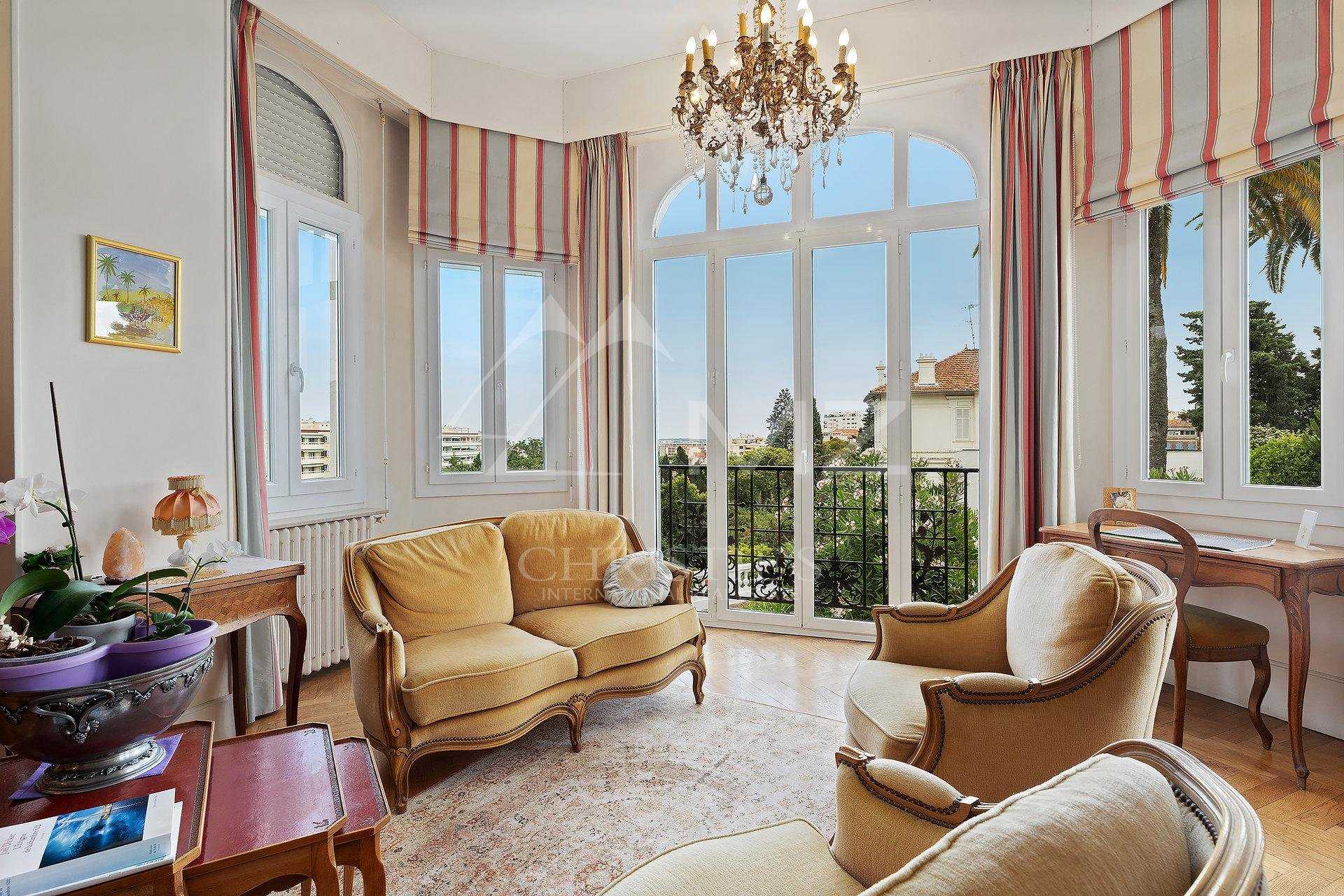 公寓 在 Cannes, Provence-Alpes-Côte d'Azur 11197763