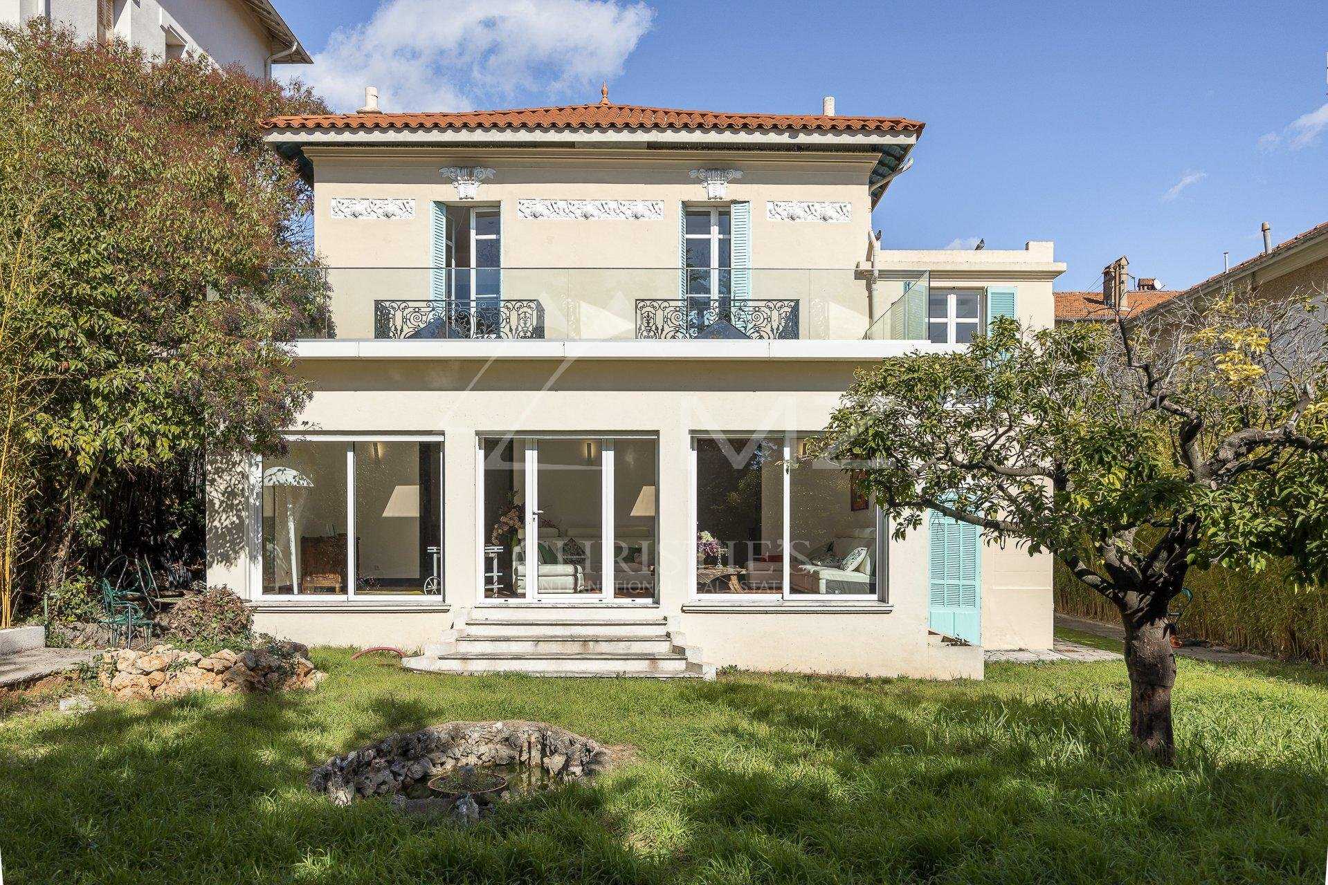 House in Le Cannet, Provence-Alpes-Côte d'Azur 11197835