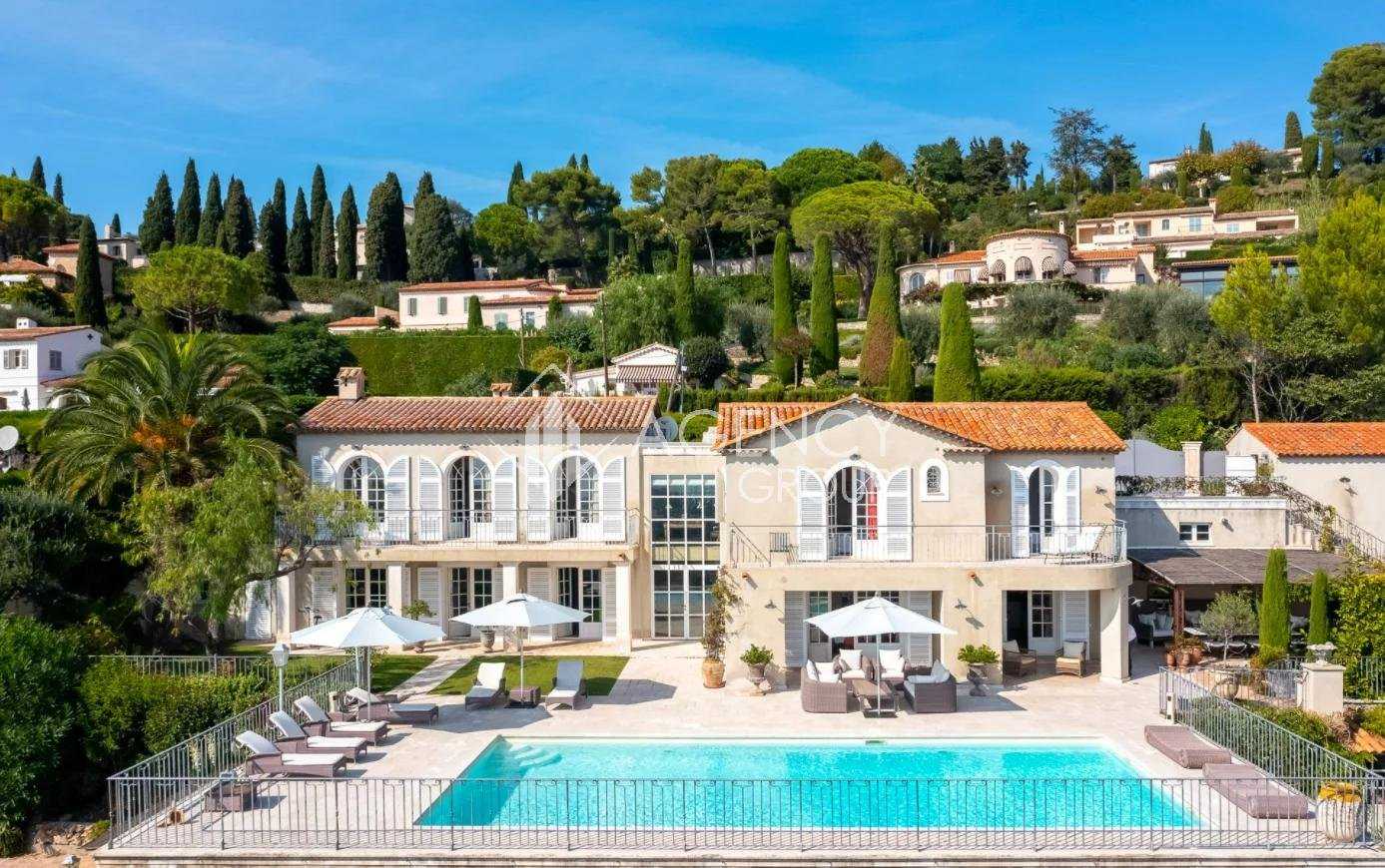 Dom w Mougins, Provence-Alpes-Côte d'Azur 11197901