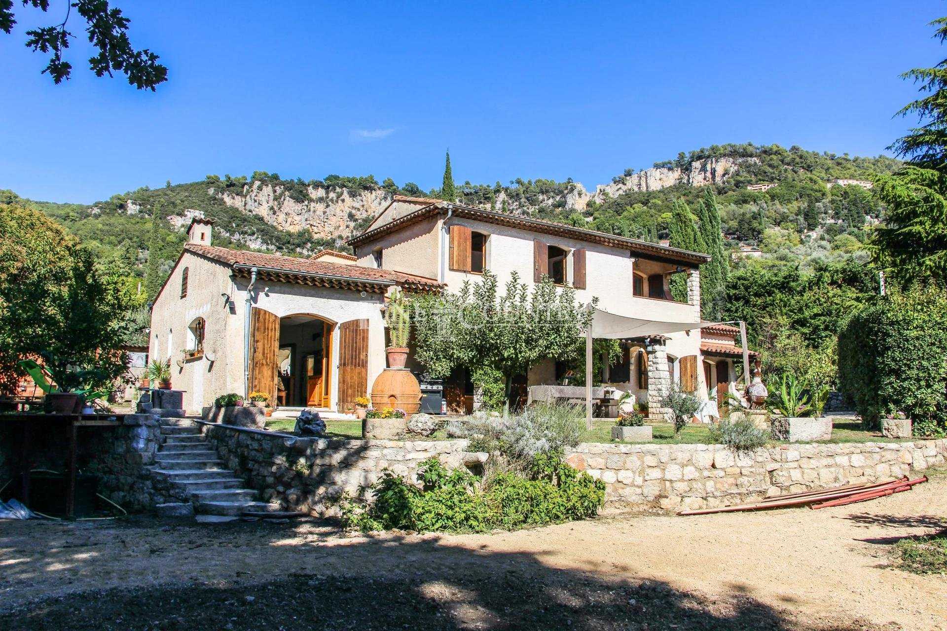 Hus i Saint-Jacques, Provence-Alpes-Cote d'Azur 11197924