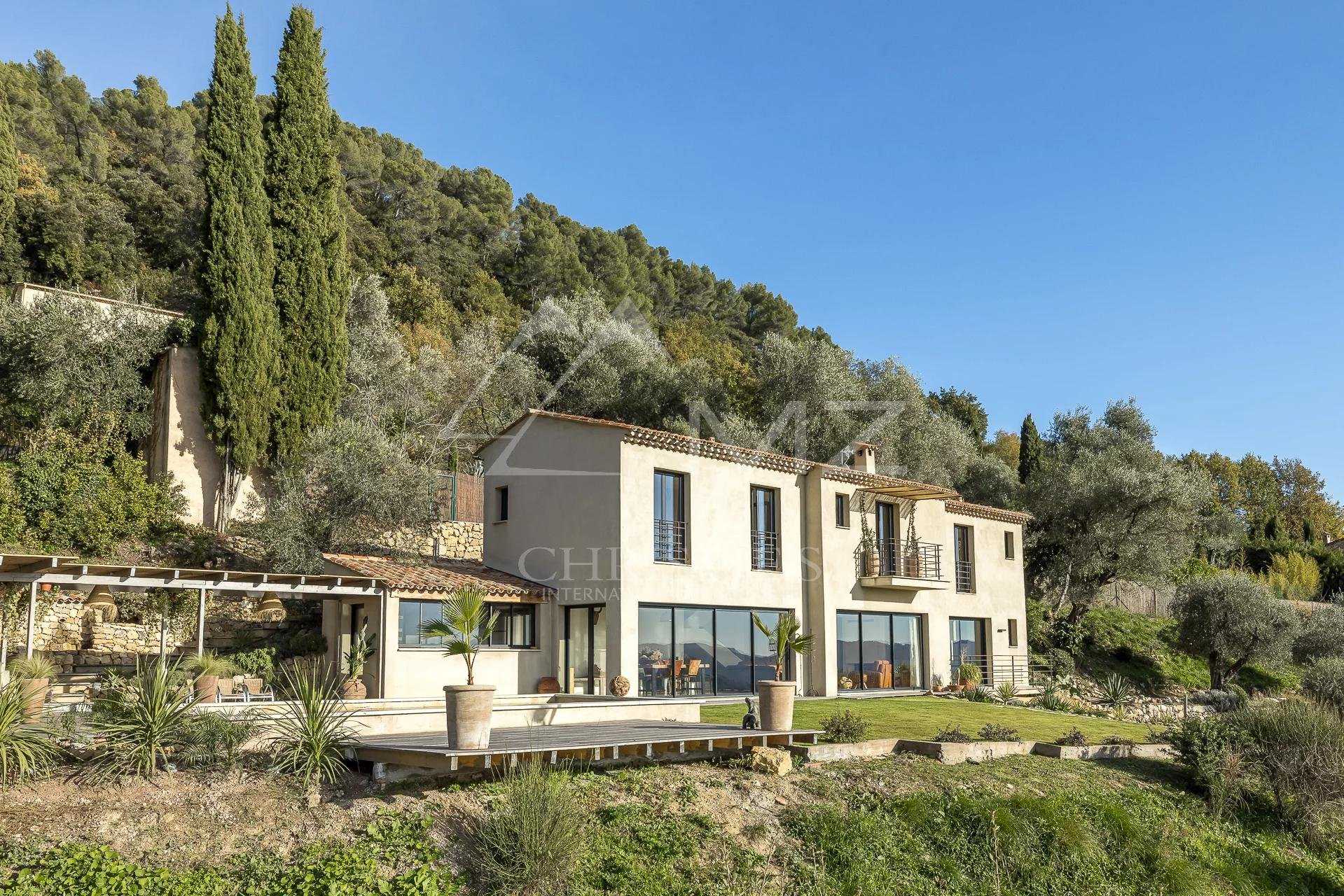 Huis in Cabris, Provence-Alpes-Côte d'Azur 11197941