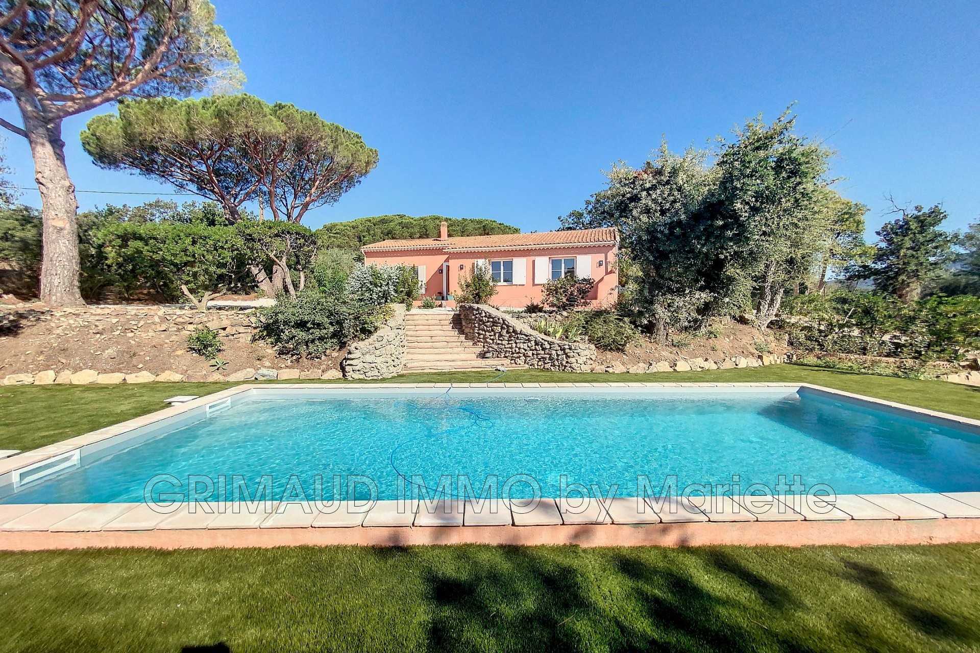 House in Grimaud, Provence-Alpes-Cote d'Azur 11197962