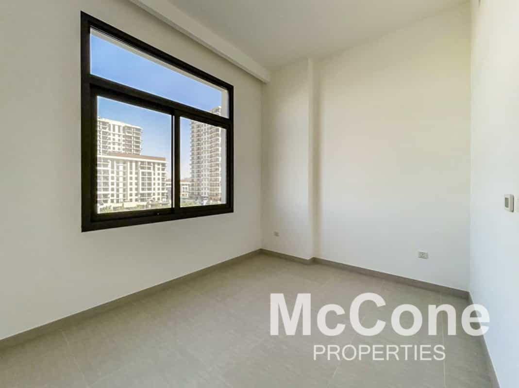 Condominium in `Ud al Bayda', Dubayy 11198067