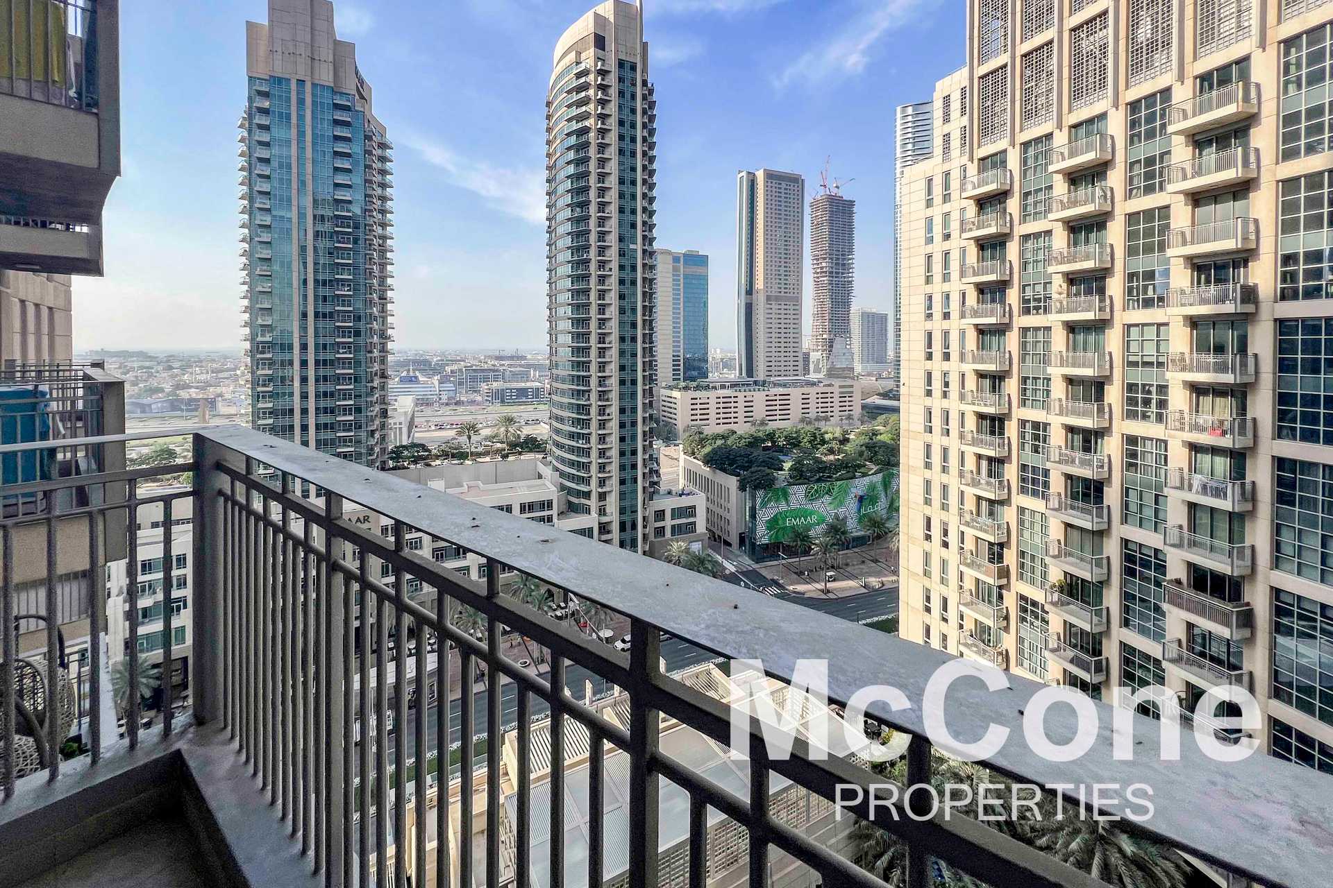 Condominium dans Dubai, Dubai 11198226