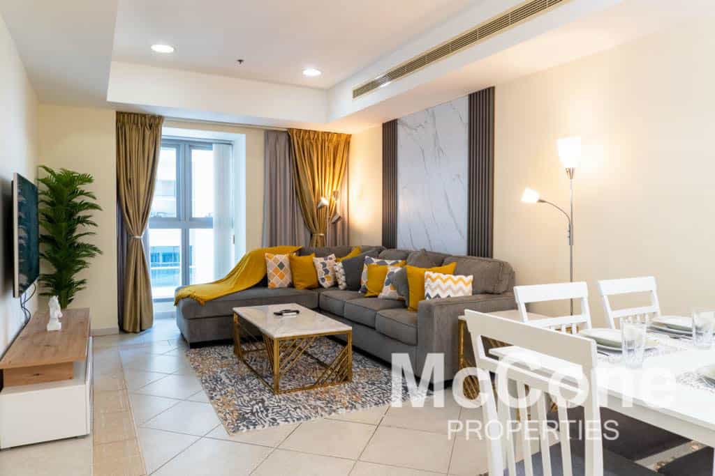 Condominium in Dubai, Dubayy 11198352