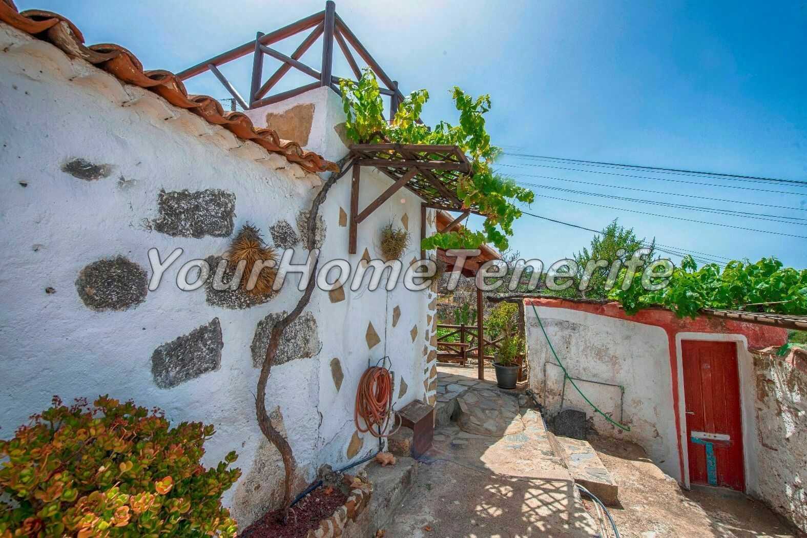 жилой дом в Guía de Isora, Canary Islands 11198862