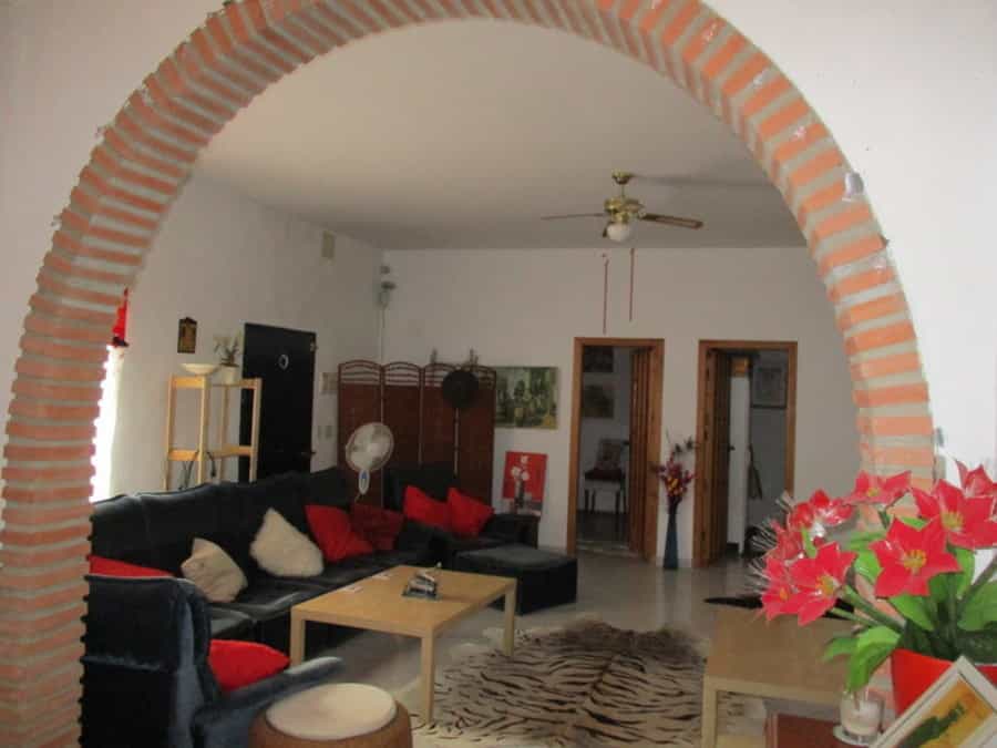 Talo sisään Pizarra, Andalusia 11201152