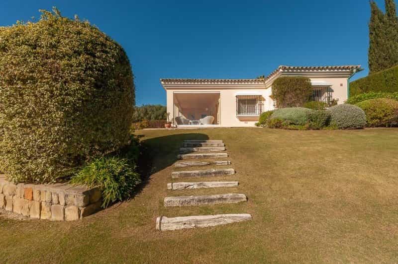 House in Guadiaro, Andalusia 11202245