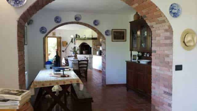 Rumah di Barga, Toscana 11202701