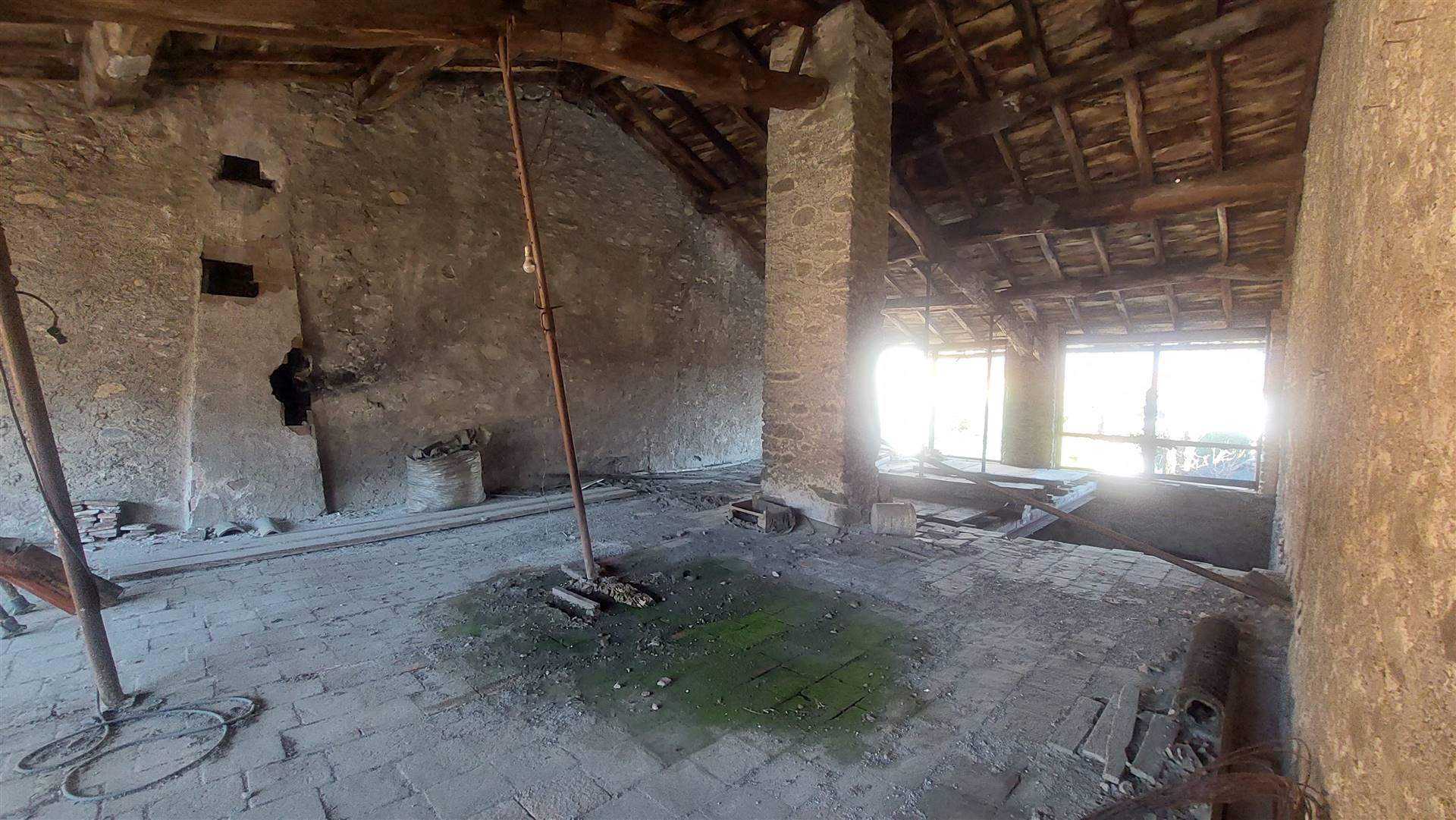 rumah dalam Gallicano, Toscana 11202961