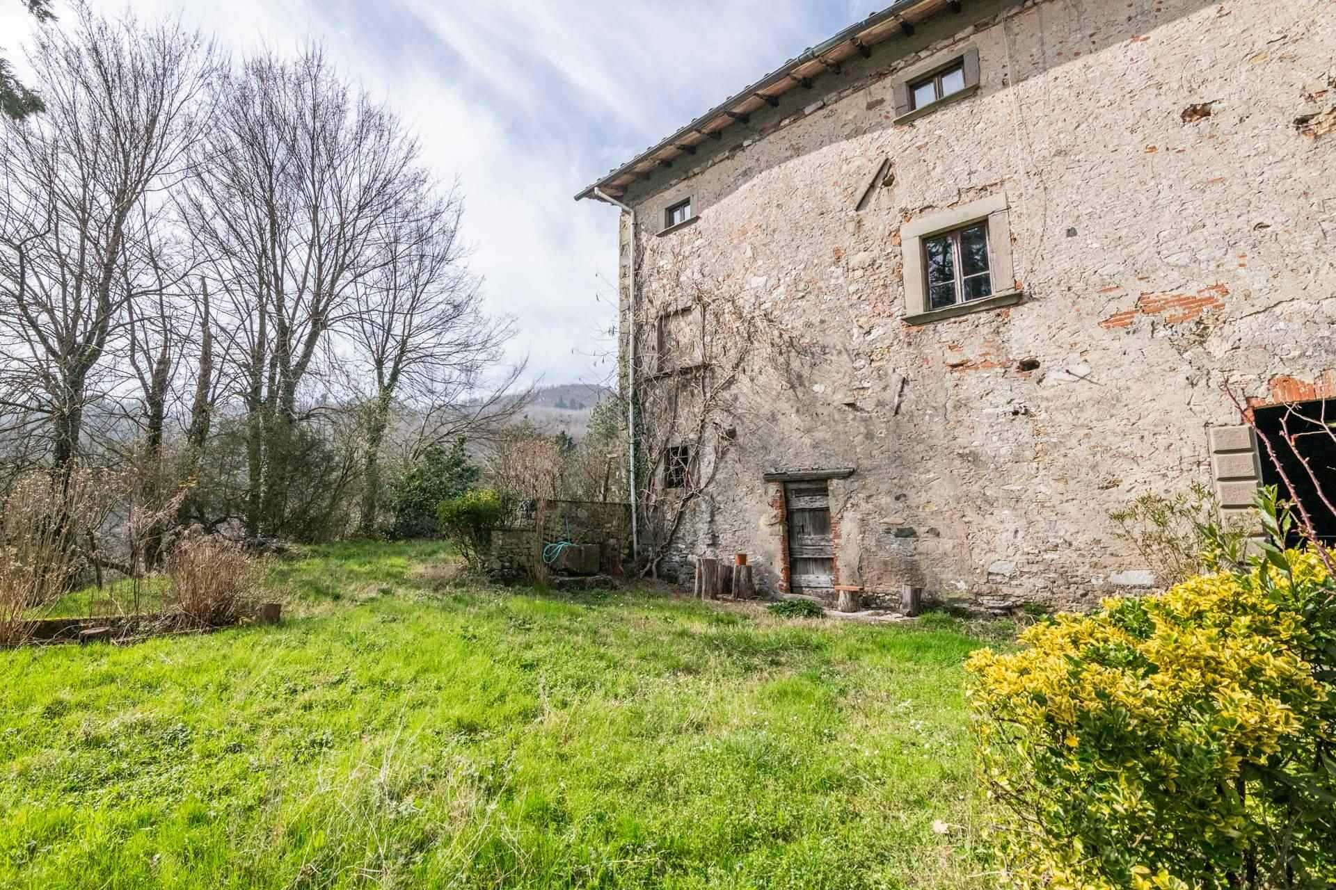 Talo sisään Borgo a Mozzano, Toscana 11202973