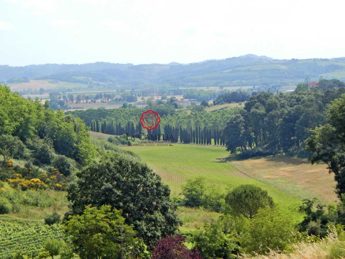 房子 在 Capannoli, Tuscany 11203396