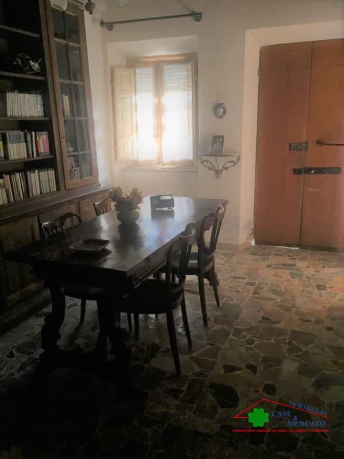 Talo sisään Lammari, Toscana 11203410