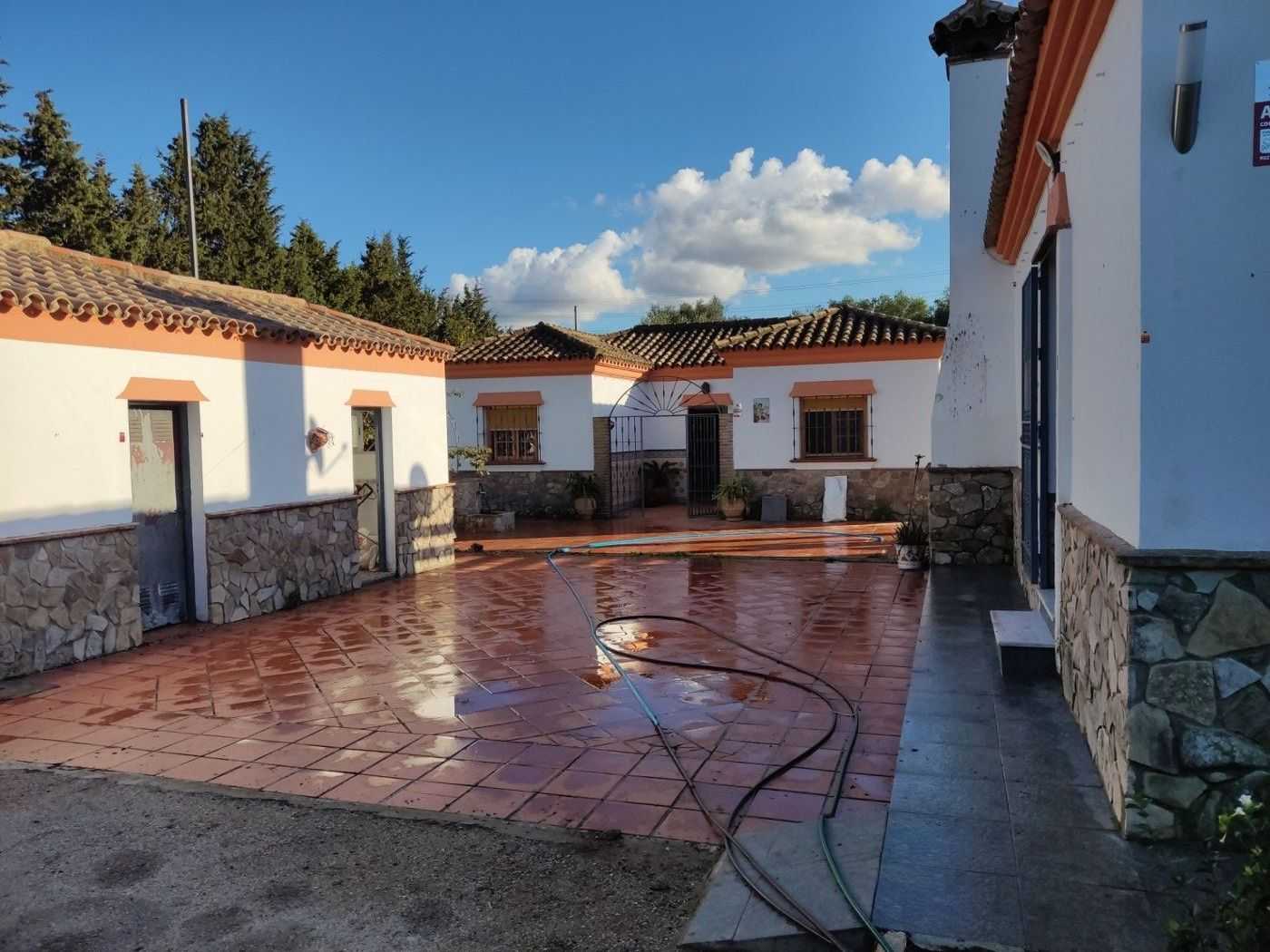 Будинок в Cantarranas, Andalucía 11203608