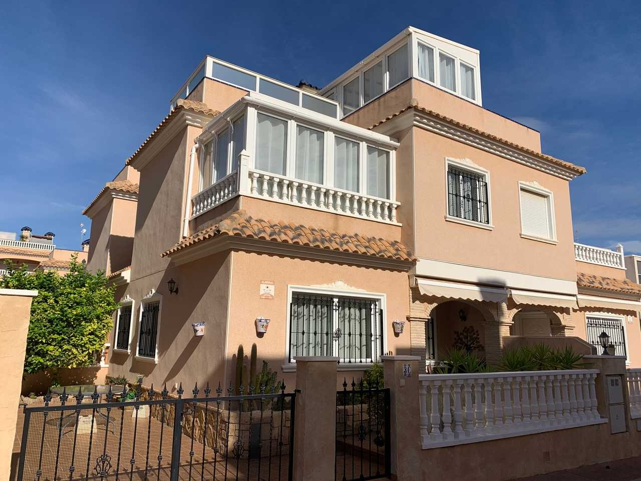 Будинок в Кампоамор, Валенсія 11203760