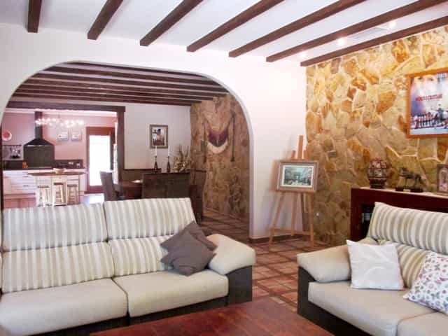 House in Elda, Comunidad Valenciana 11203764