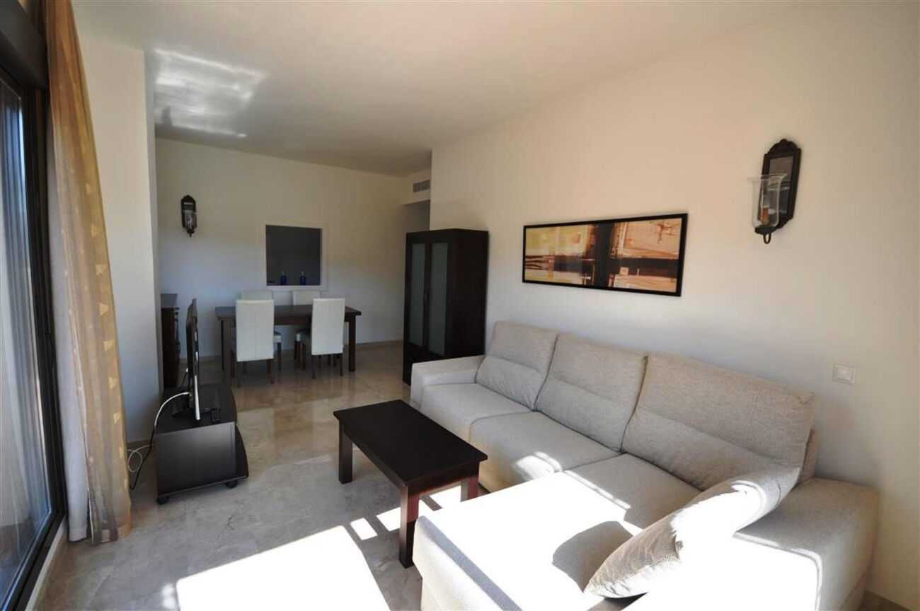 Condominium in Castillo de Sabinillas, Andalusia 11205030