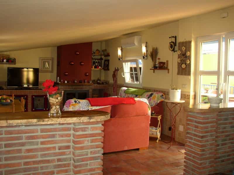 жилой дом в Карратрака, Андалусия 11206134