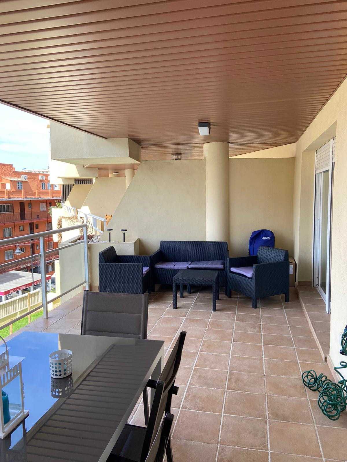 Condominio en Fuengirola, Andalucía 11209928