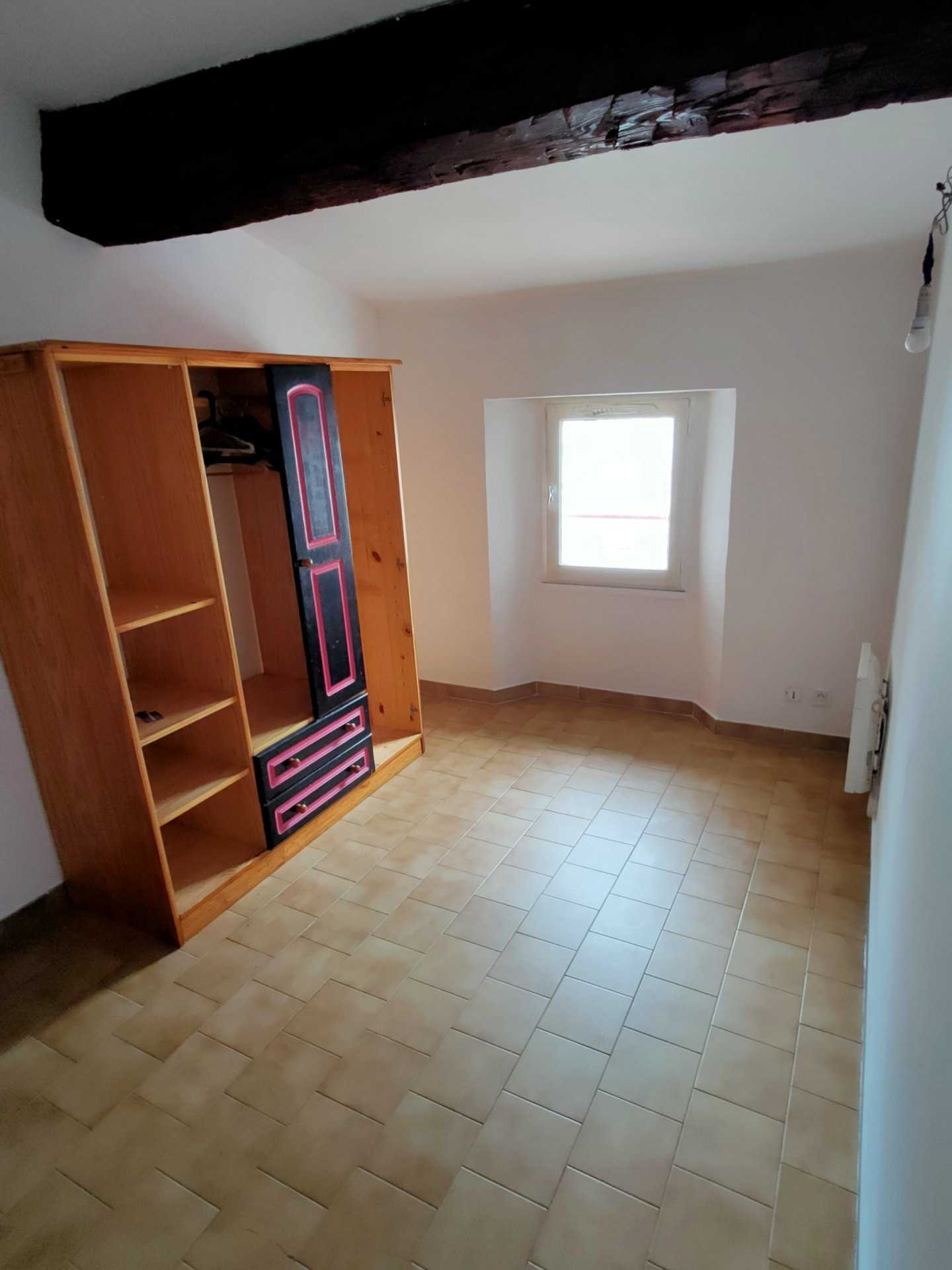 公寓 在 Saint-Jean du Var, Provence-Alpes-Cote d'Azur 11213264