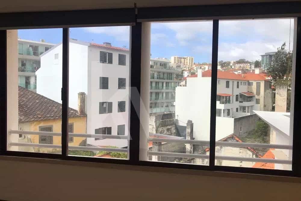 कार्यालय में Funchal, 53 Rua dos Aranhas 11214623