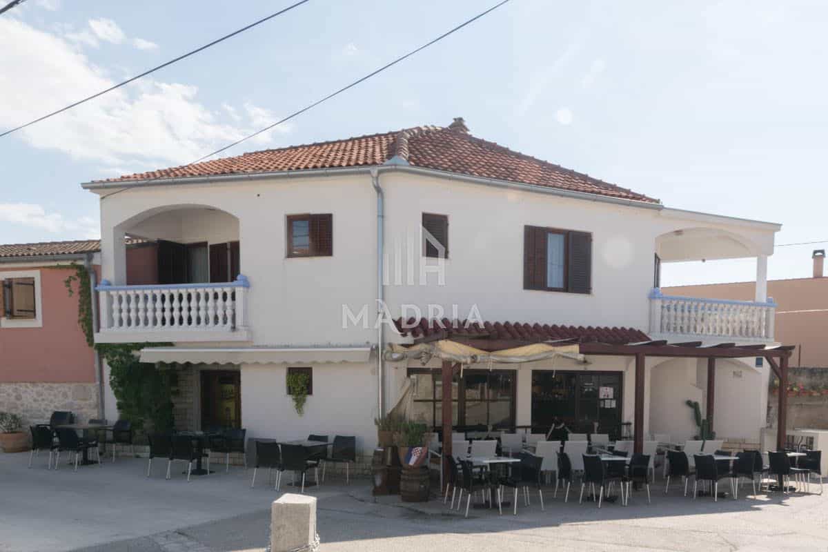 House in Donje Petrcane, Zadarska Zupanija 11214710