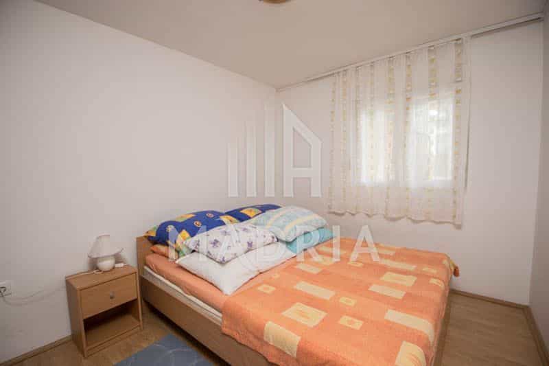 σπίτι σε Gornji Karin, Zadar County 11214758