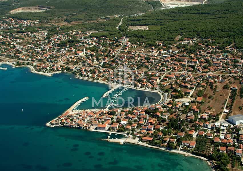 Land in Sorisch, Zadarska Zupanija 11214816