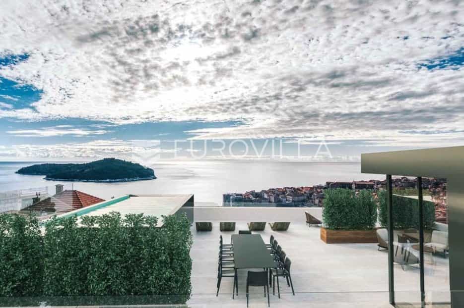 Condominium in Dubrovnik, Dubrovacko-Neretvanska Zupanija 11216048