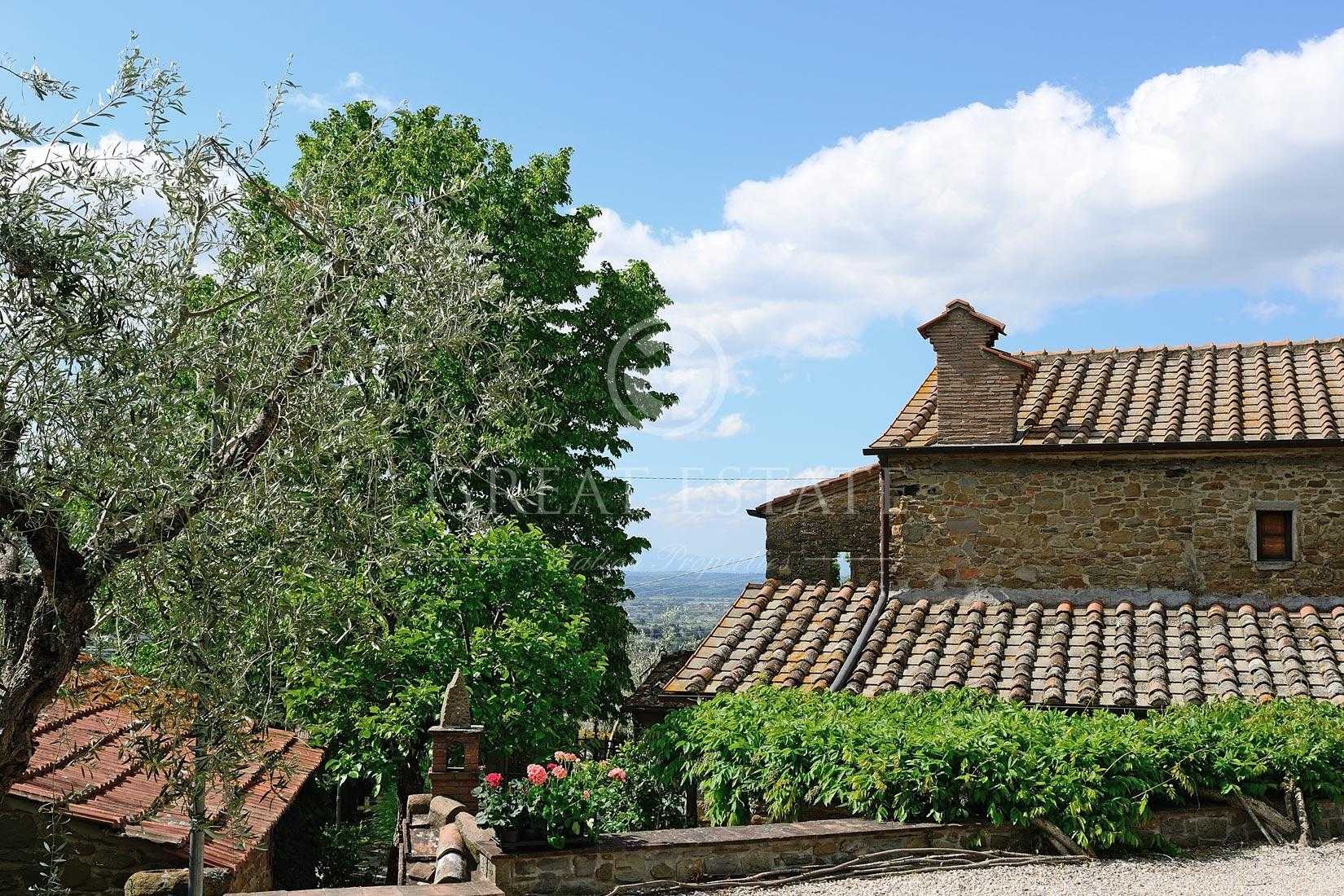 Dom w Cortona, Tuscany 11217397
