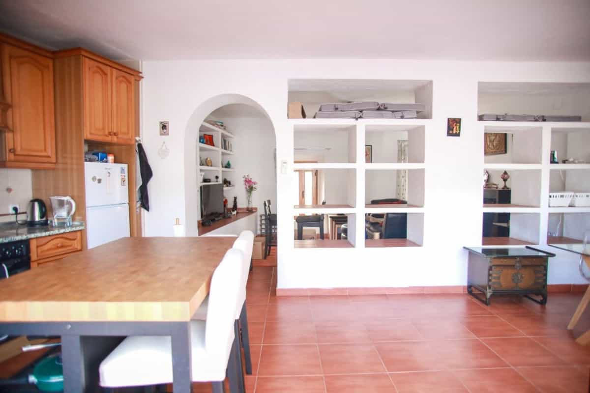 House in Carratraca, Andalusia 11220822