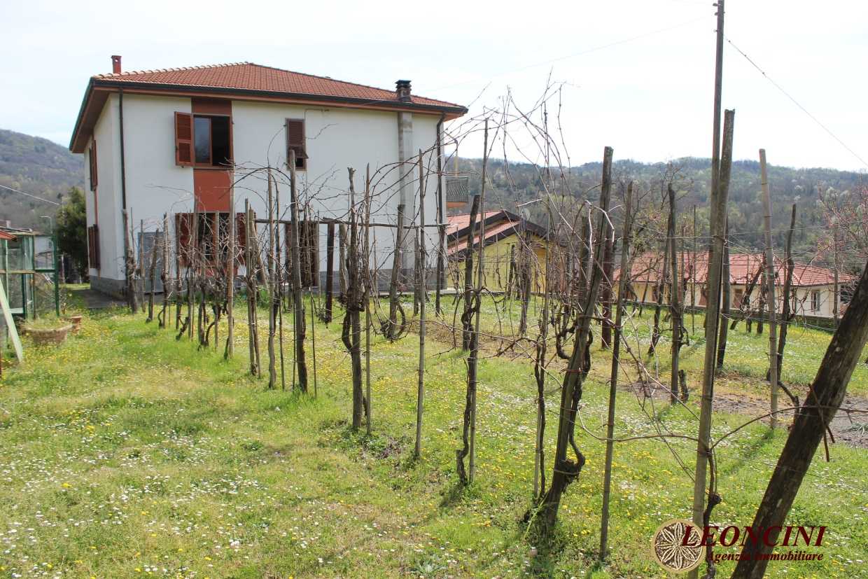 House in Bagnone, Tuscany 11224789