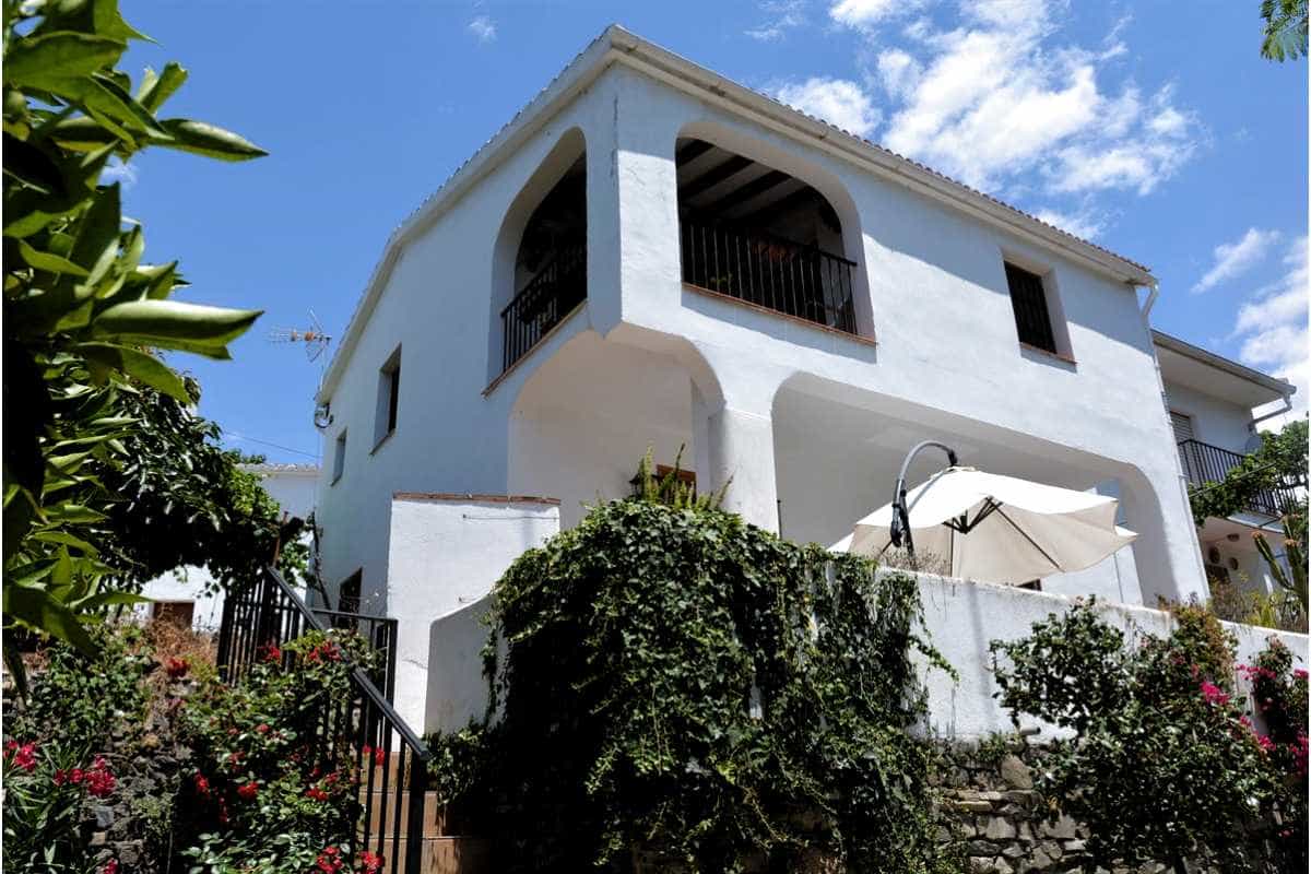rumah dalam Vinuela, Andalusia 11225099