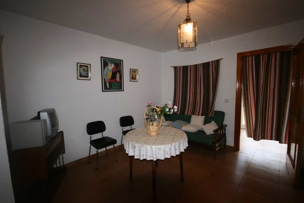 公寓 在 Tolox, Andalucía 11225345