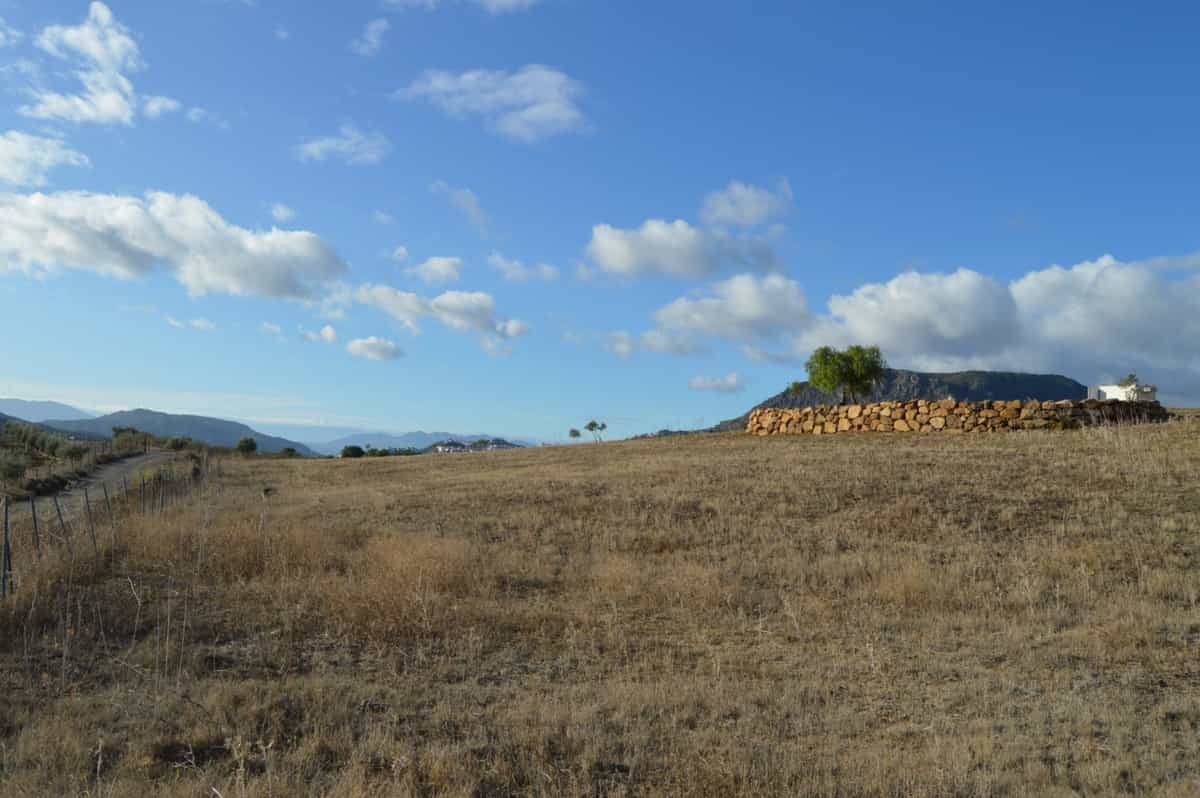 Land in Carratraca, Andalusia 11226354