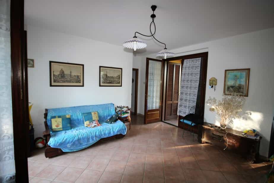 rumah dalam Canneto, Tuscany 11227573