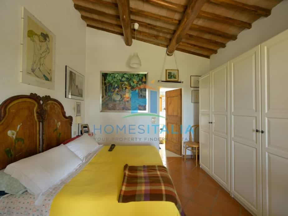House in , Umbria 11227576