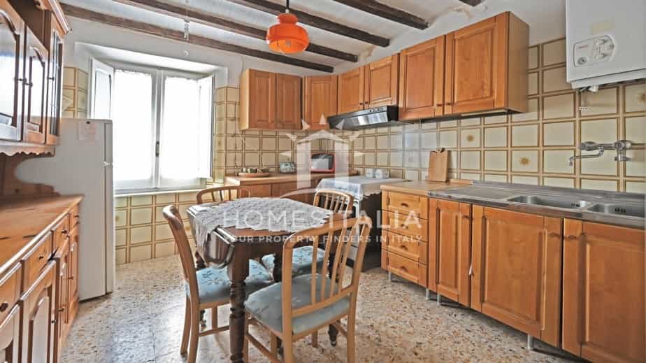 Condominium dans Lubriano, Lazio 11227592