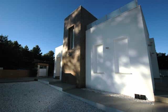 House in Dénia, Comunidad Valenciana 11229852