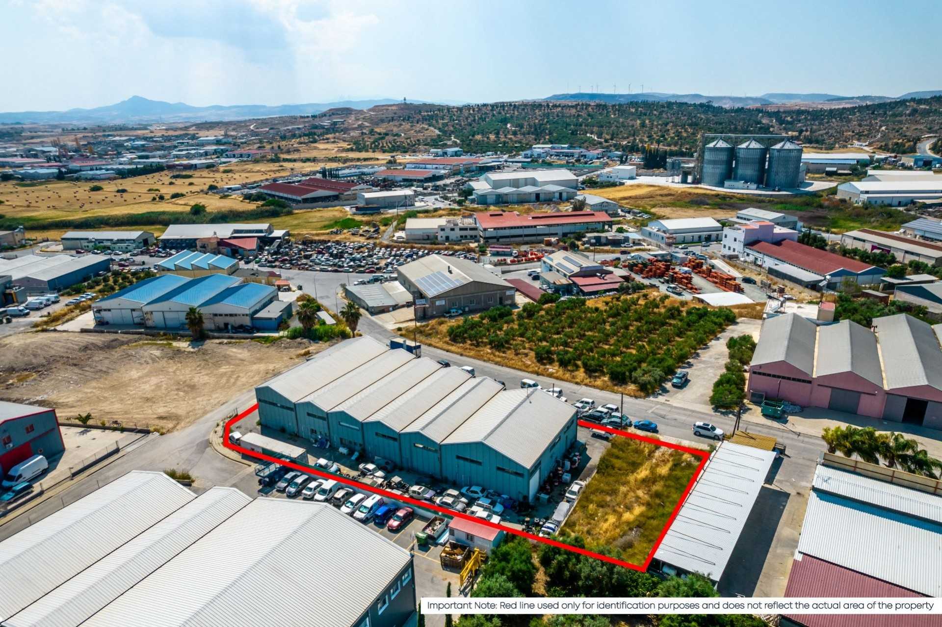 Industriell im Aradippou, Larnaka 11233413