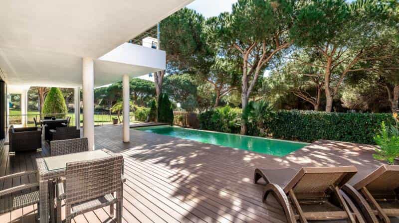 House in Marbella, Andalucía 11235315
