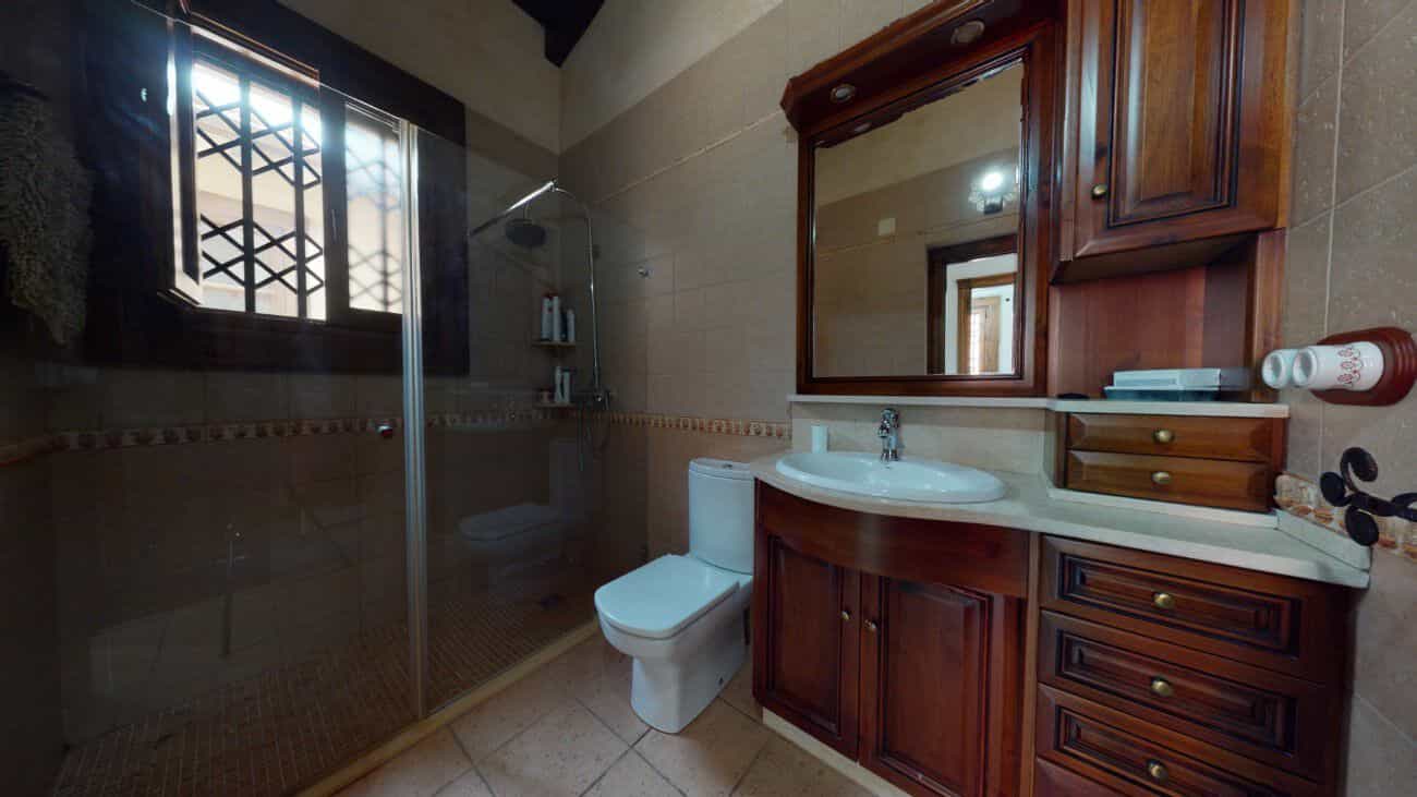 بيت في Crevillente, Comunidad Valenciana 11236980