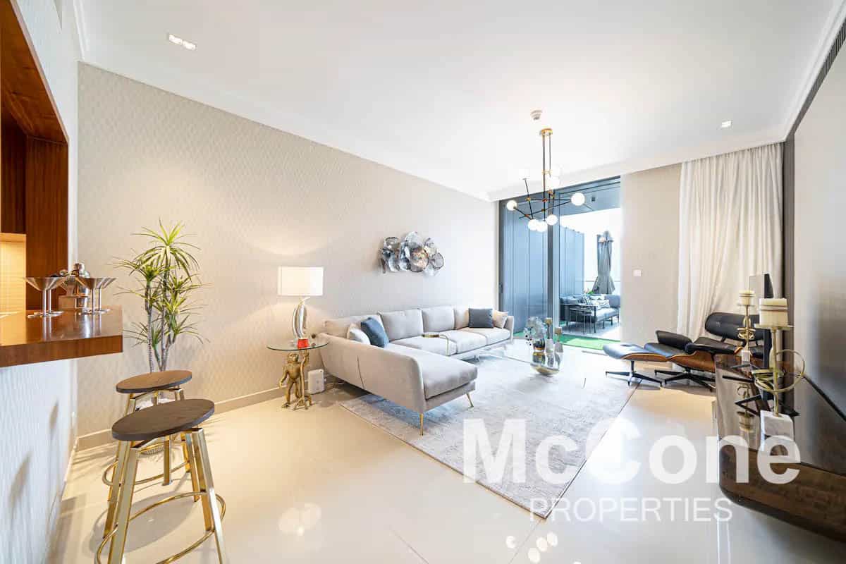 Condominium in Dubai, Dubayy 11240727