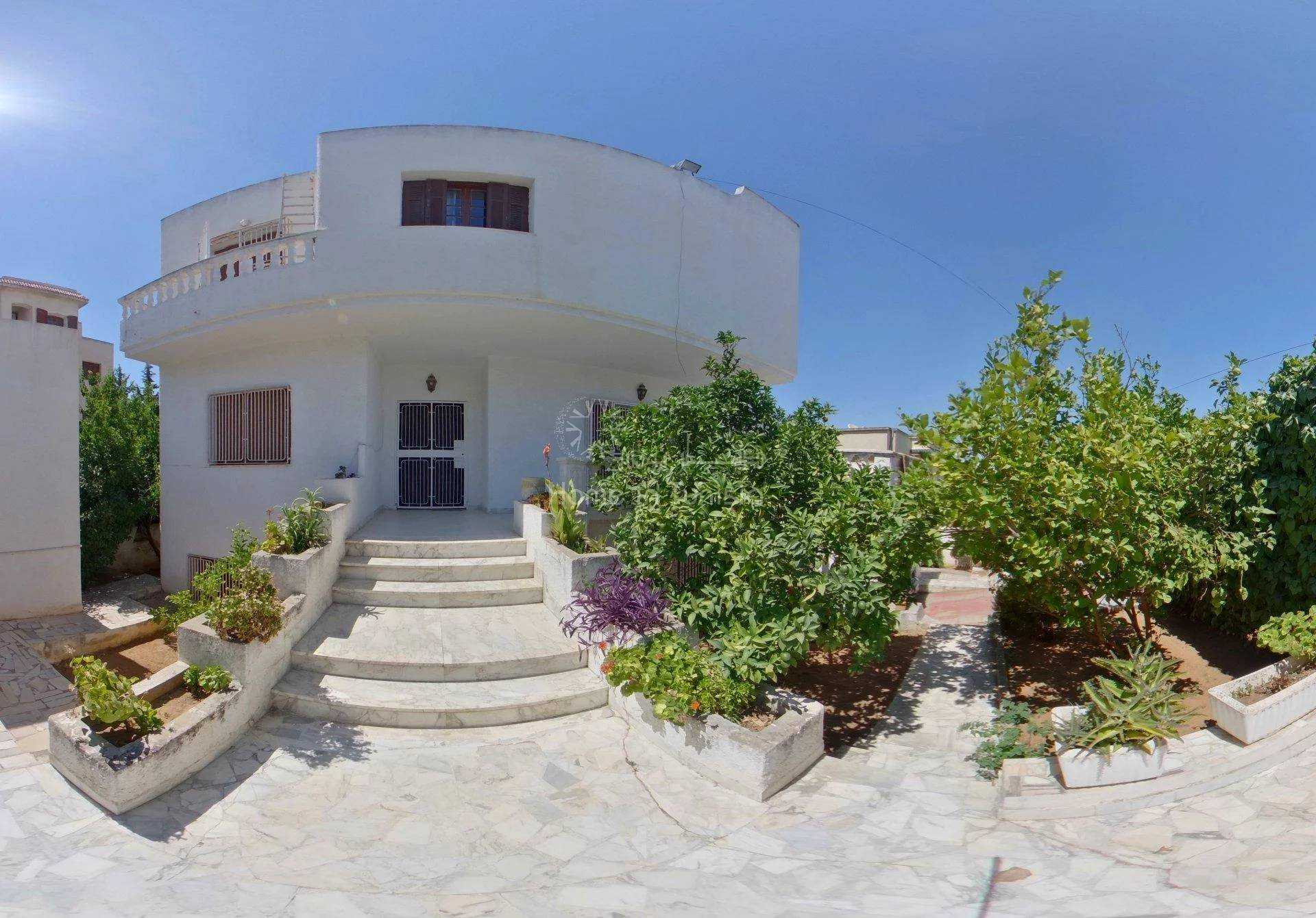 Casa nel Ariana, Tunis 11240931