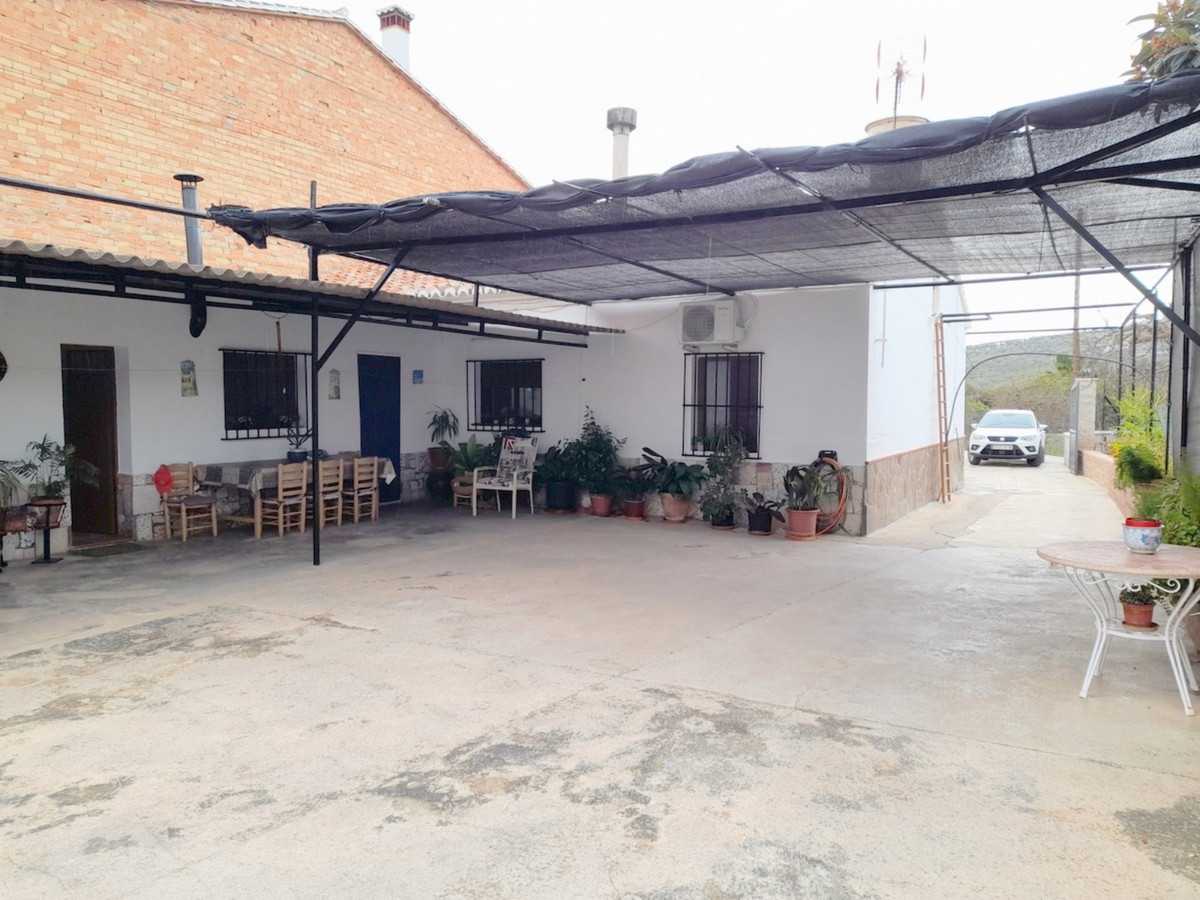 rumah dalam Pizarra, Andalusia 11241302