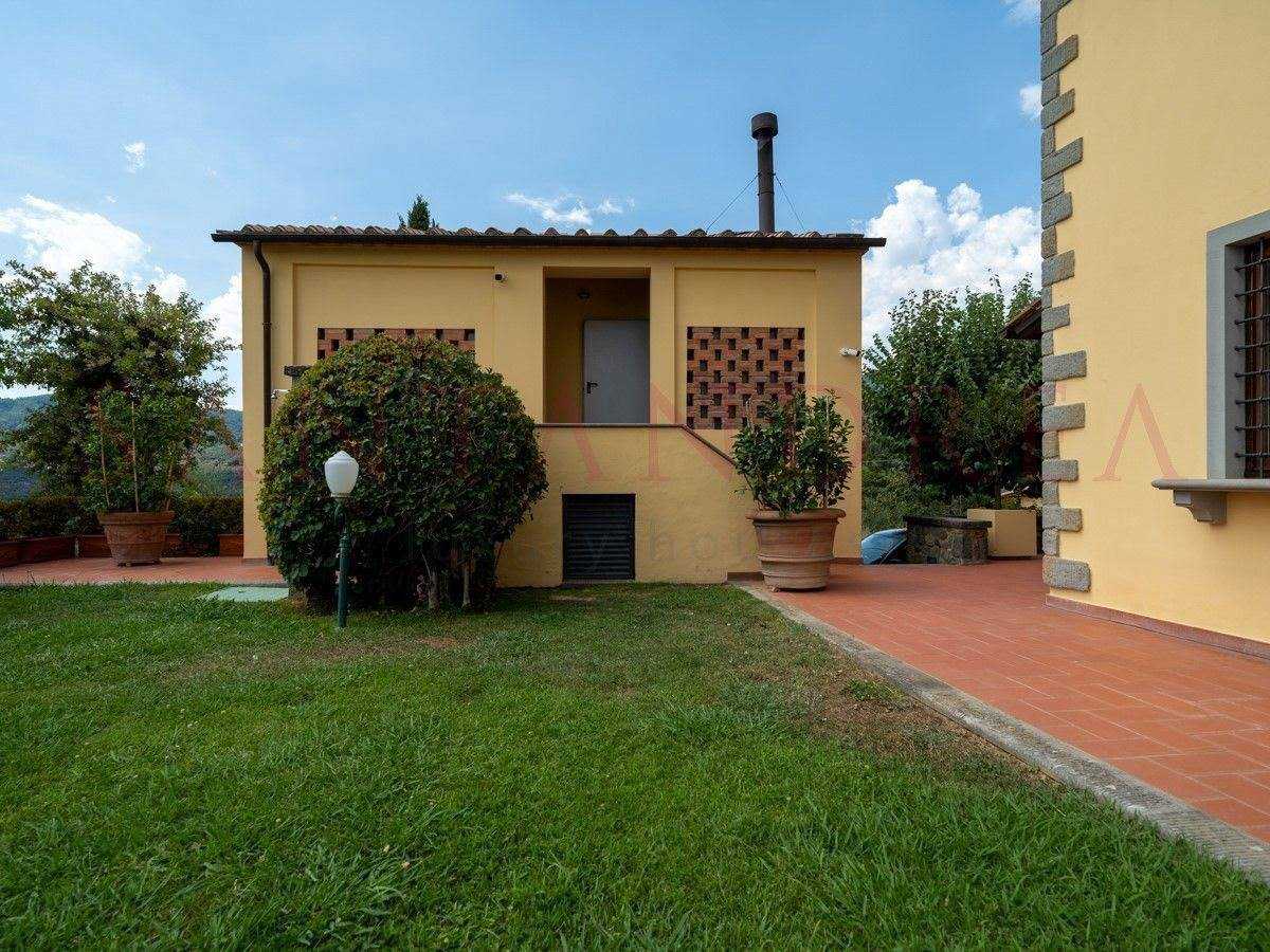 жилой дом в Cozzile, Toscana 11242079