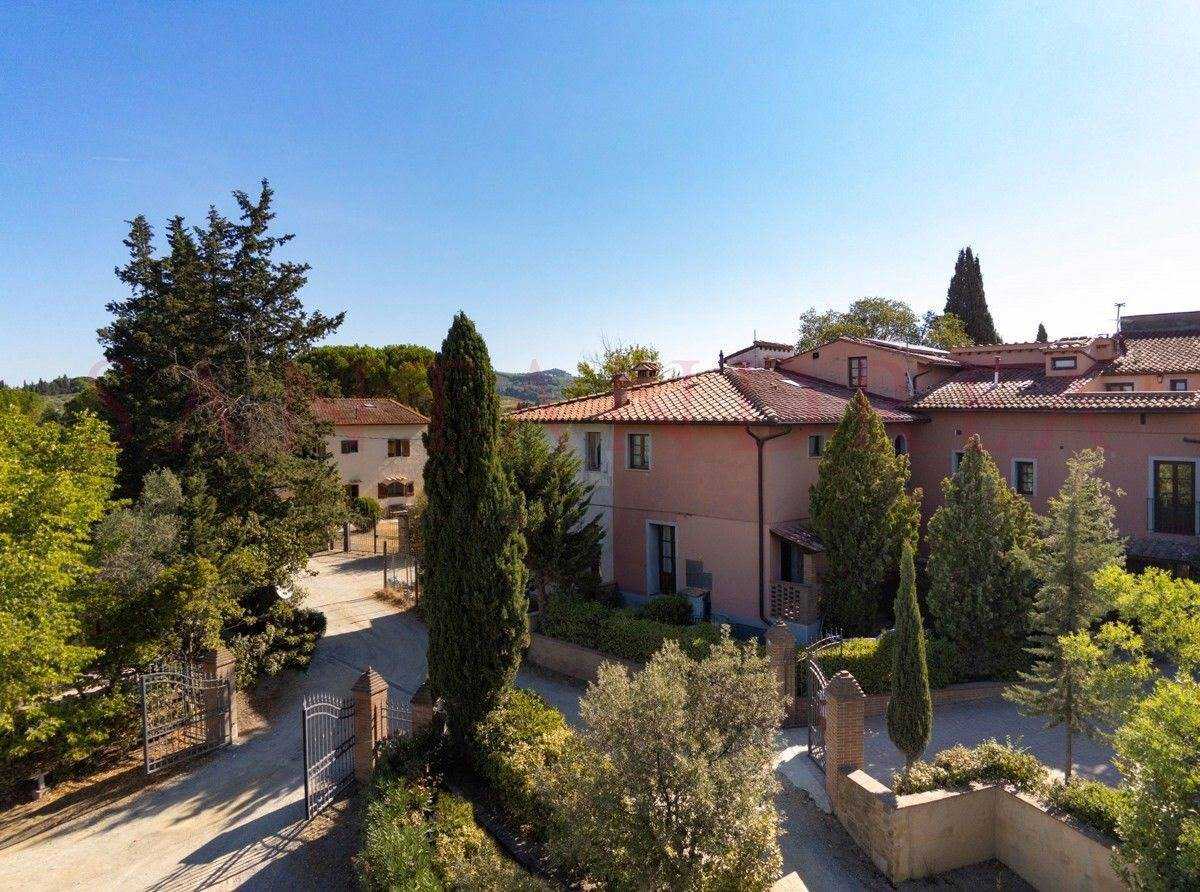 House in Certaldo, Tuscany 11242080