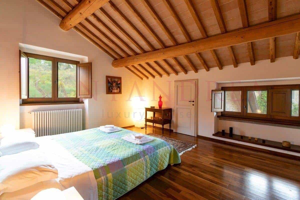 жилой дом в Pieve Santo Stefano, Tuscany 11242081