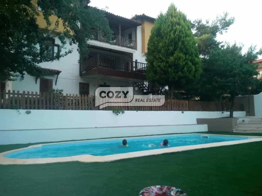 House in Ormylia,  11243149