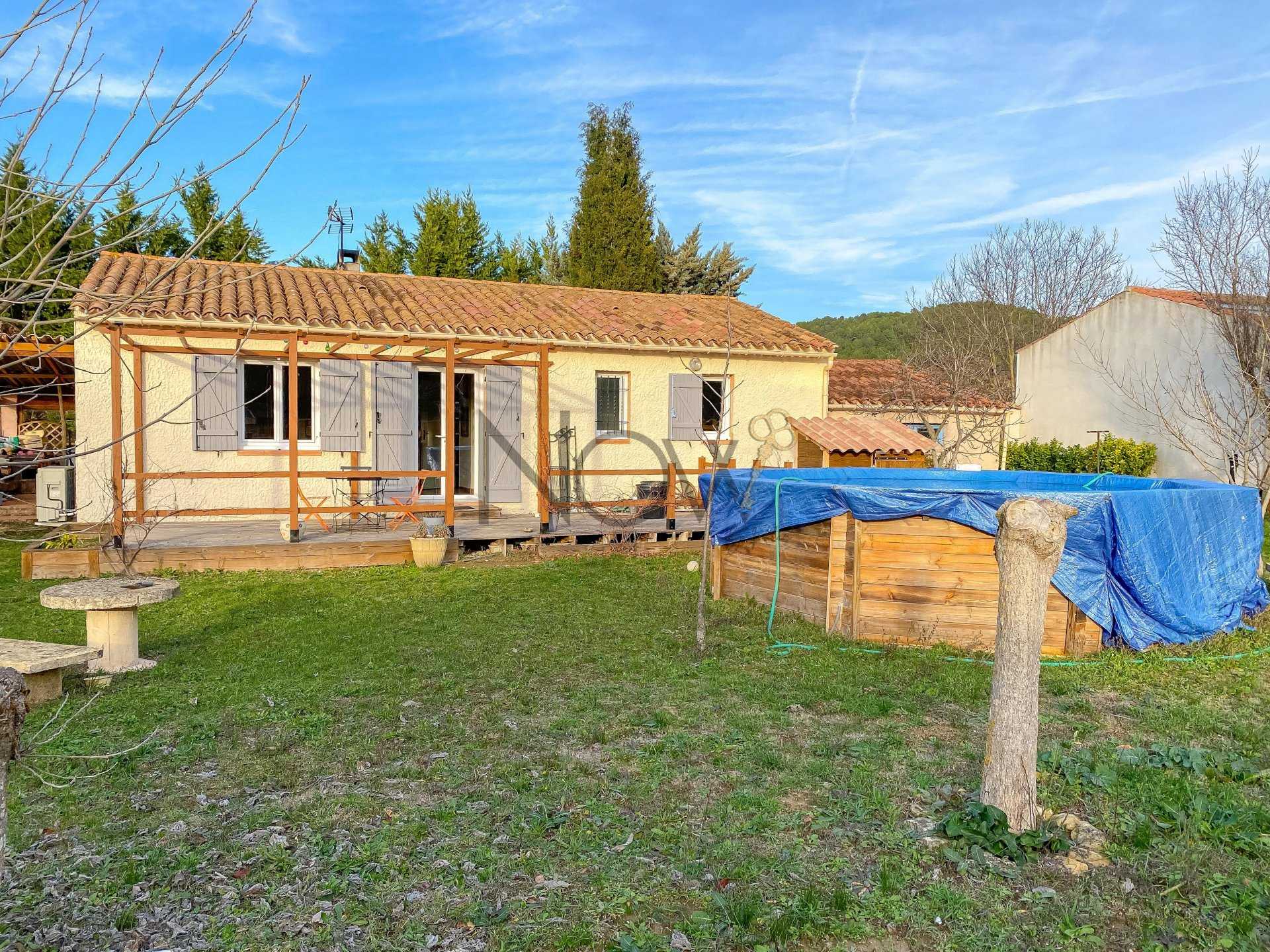 House in Saignon, Vaucluse 11243249